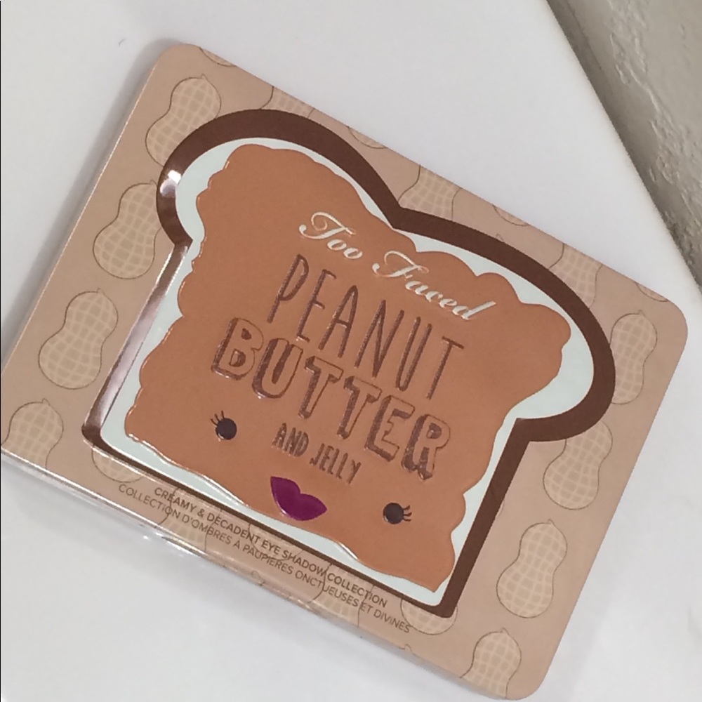 Peanut Butter and Jelly Eye shadow palette